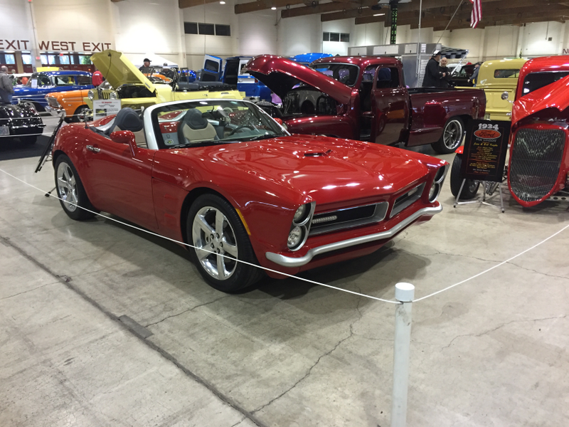 Illustration for article titled Salem Roadster Show Coverage